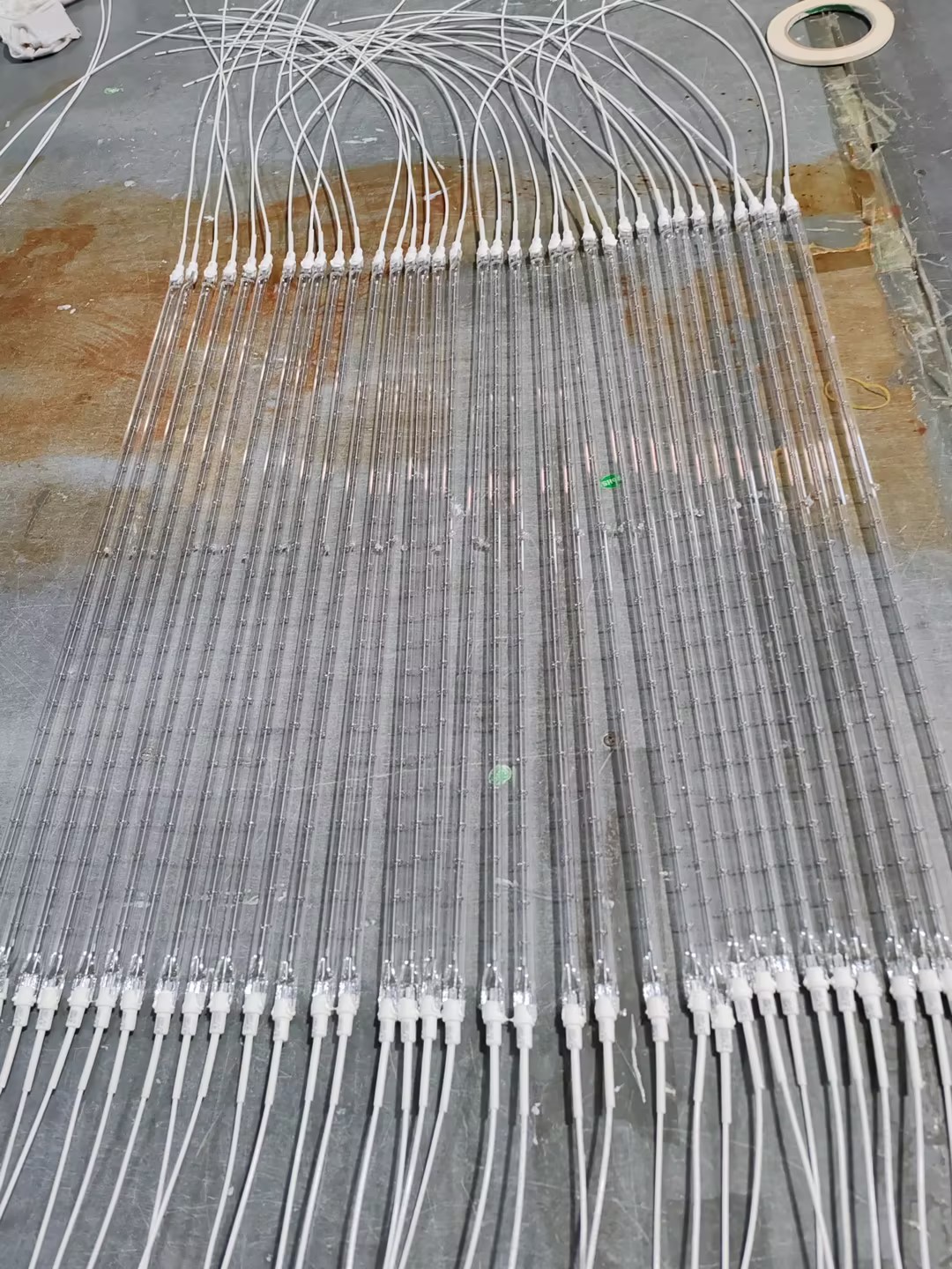 Medium Wave Halogen Heating Lamps 950mm 415v 2000w